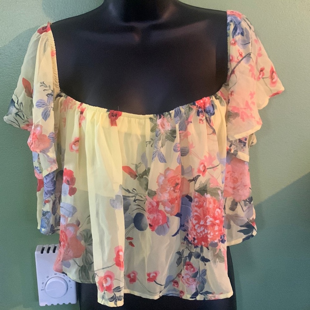Fashion Nova top